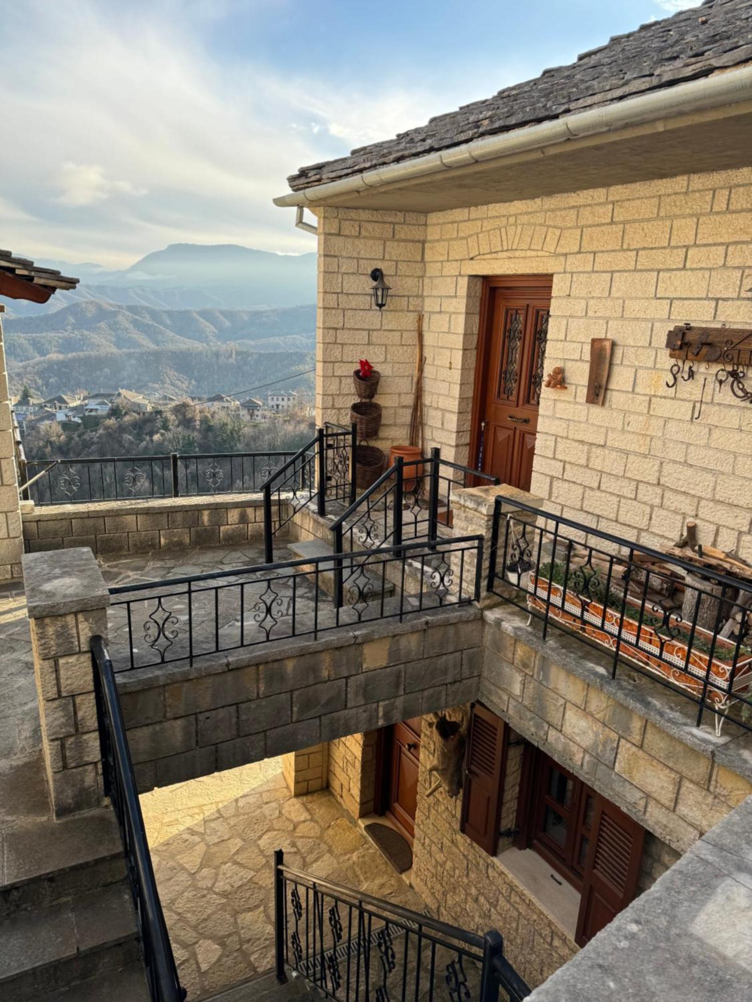 فيلا Βίτσα Πετρόκτιστο Αρχοντικό "Ιόλη" Με Θέα Ζαγόρι المظهر الخارجي الصورة