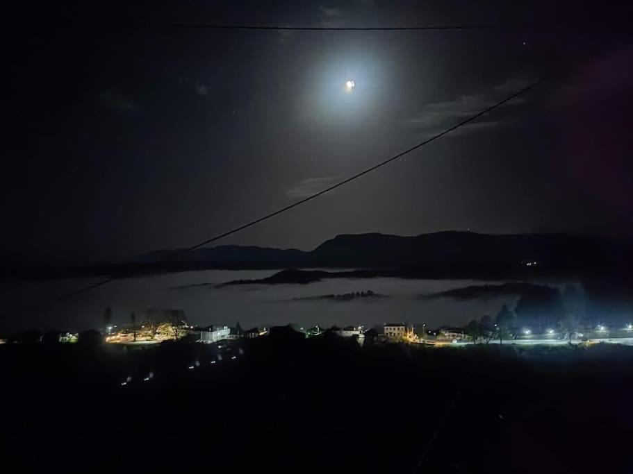 فيلا Βίτσα Πετρόκτιστο Αρχοντικό "Ιόλη" Με Θέα Ζαγόρι المظهر الخارجي الصورة